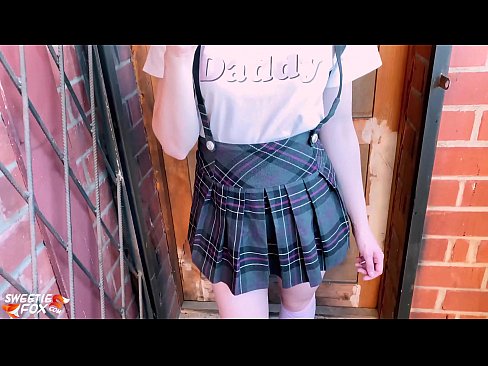 ❤️ Schoolgirl Sucks tagħha Dick profondament u fucks minflok klassijiet. Sess ta' kwalità lilna ❌